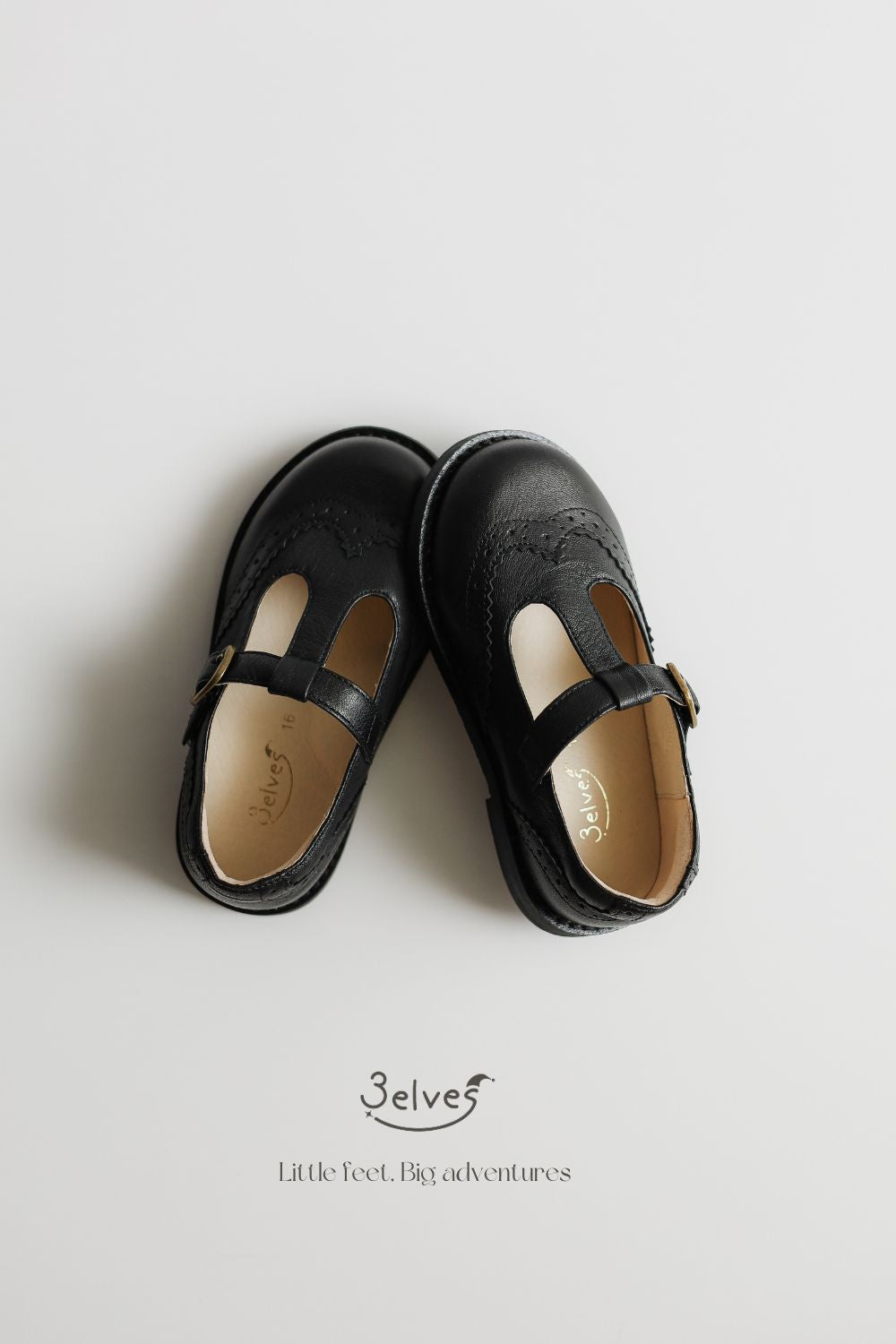 Wingtip T-strap classic pumps 子供用 本革靴 ウィングチップ 普段着