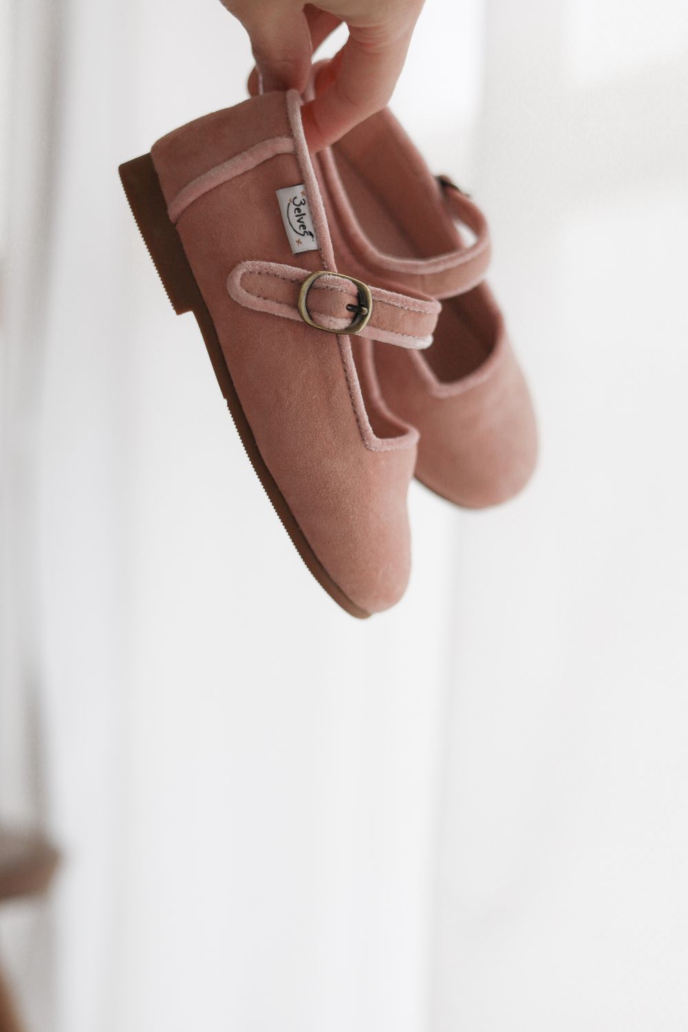 新品 WALKMATESストラップシューズピンクスエードのアンクルブーツ 2WAY ダブルストラップ メリージェーン パンプス 2875 （ブラック⁄エナメル）